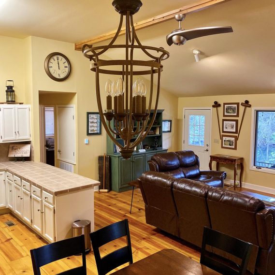 Chateau on the Little Red River Heber Springs Lake and River Vacation