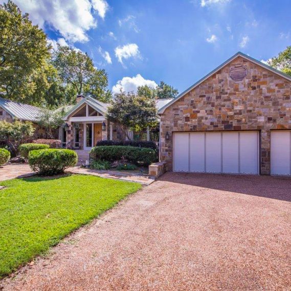 Chateau on the Little Red River Heber Springs Lake and River Vacation